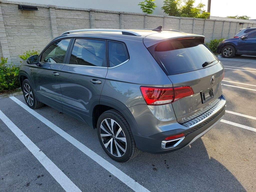 Used 2024 Volkswagen Taos 1.5T SE SUV