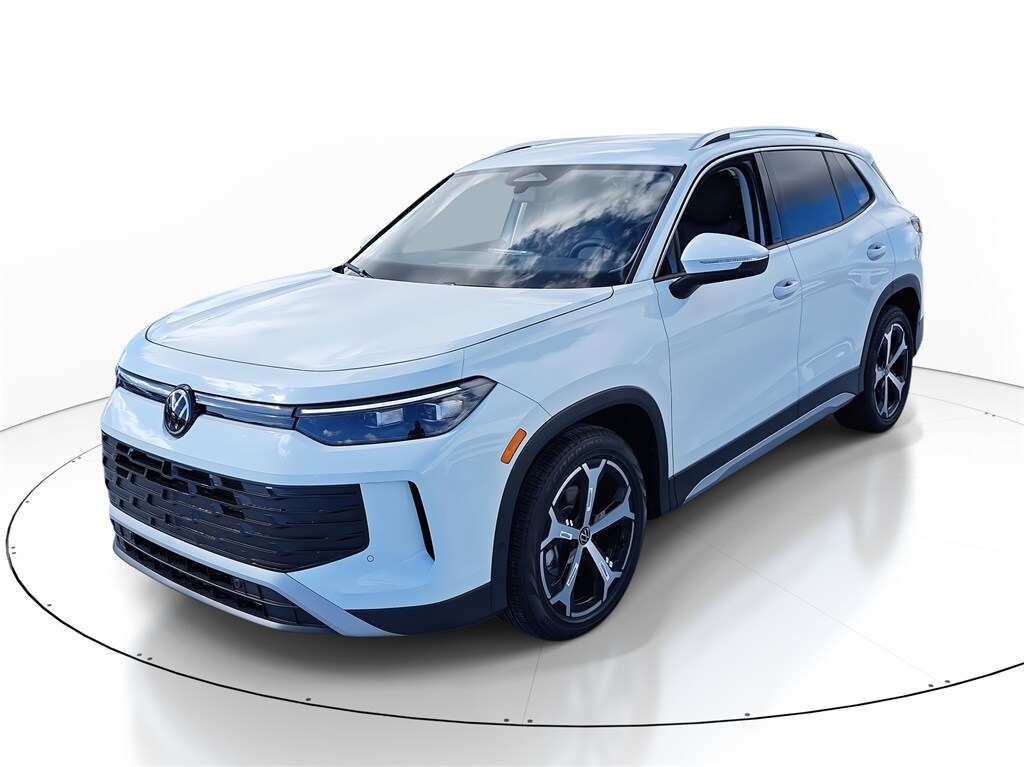 New 2026 Volkswagen Tiguan 2.0T SE SUV