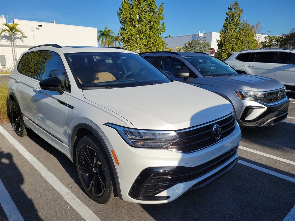 Certified 2023 Volkswagen Tiguan 2.0T SE R-Line Black SUV