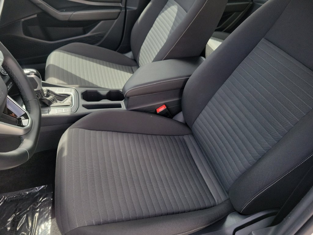 2023 Volkswagen Jetta S - Photo 28