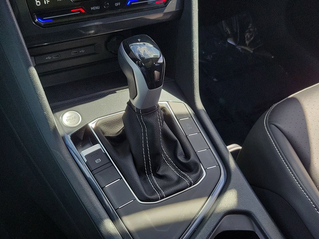 2023 Volkswagen Tiguan SE - Photo 30