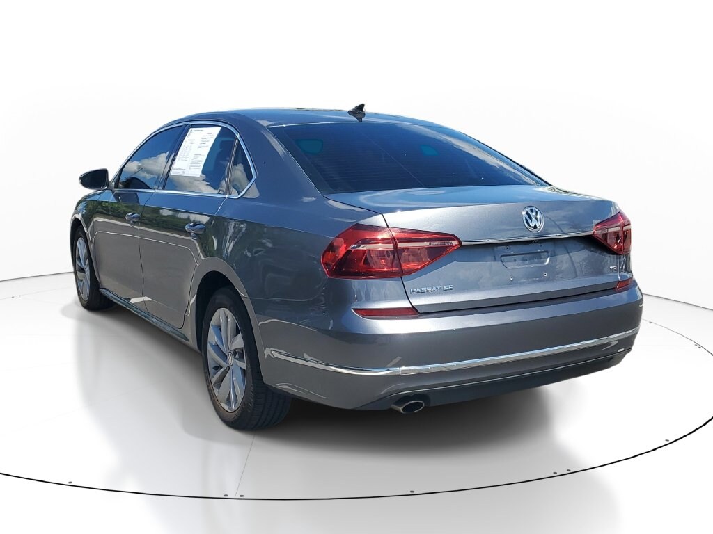 Used 2018 Volkswagen Passat 2.0T SE Sedan