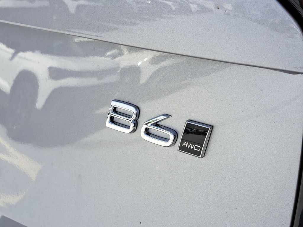 2026 Volvo XC90 Plus - Photo 5