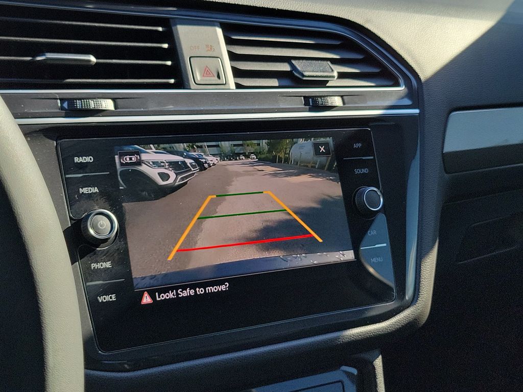 2024 Volkswagen Tiguan SE - Photo 30