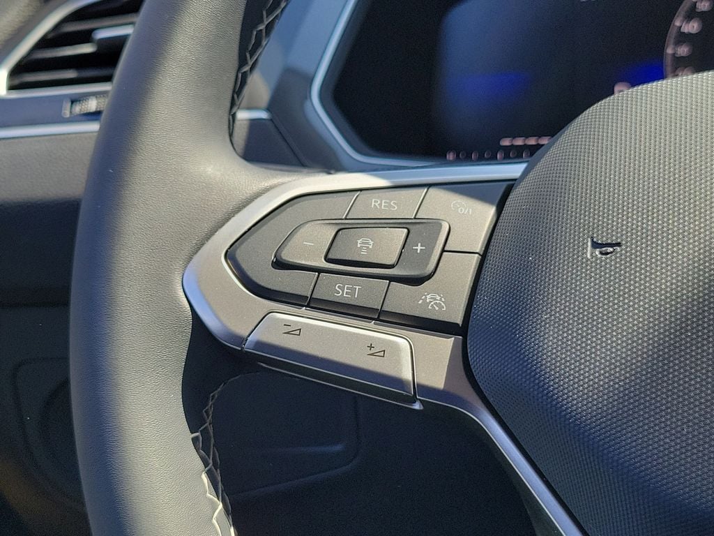 2024 Volkswagen Tiguan S - Photo 23