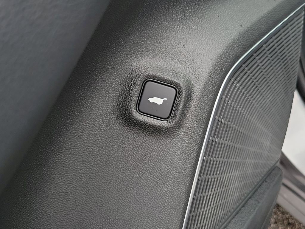 2023 Acura MDX Base - Photo 18