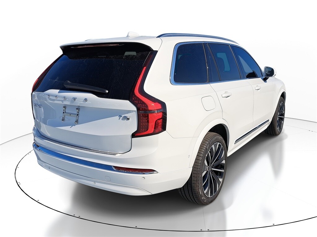 New 2026 Volvo XC90 plug-in hybrid T8 Ultra 7-Seater SUV
