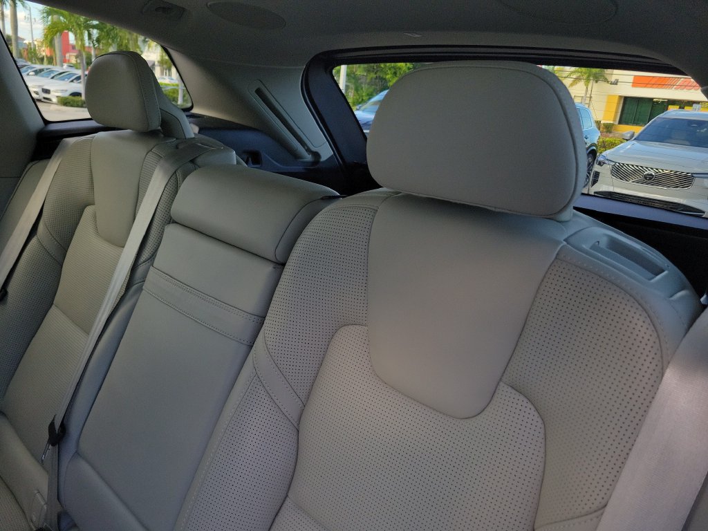 2019 Volvo XC60 Inscription - Photo 10