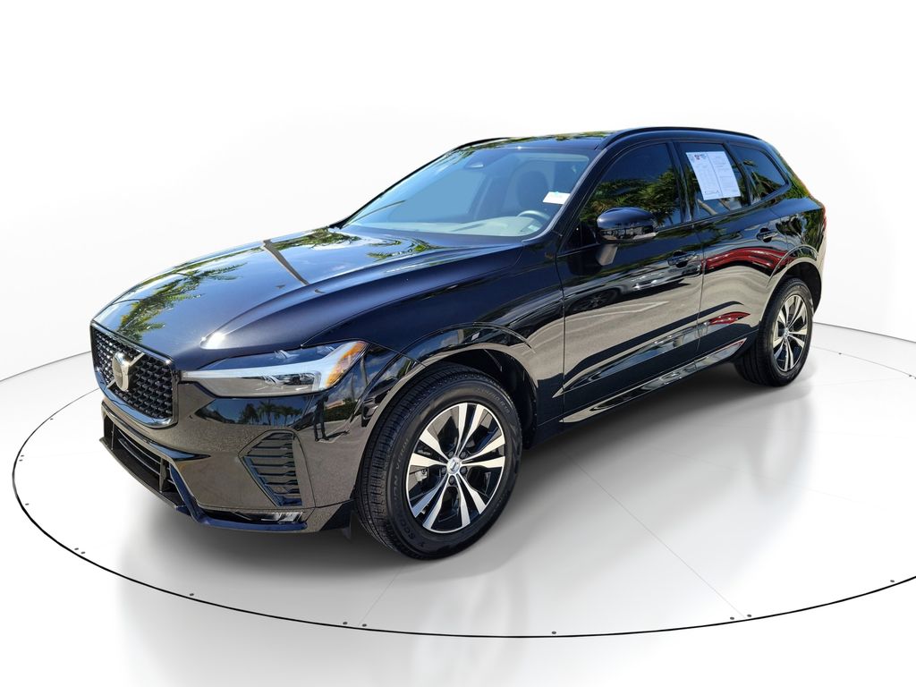 2024 Volvo XC60 Core - Photo 2