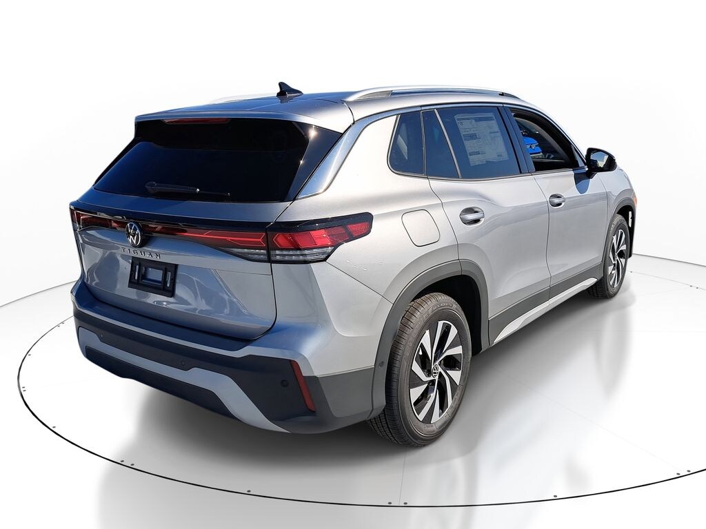 New 2026 Volkswagen Tiguan 2.0T S SUV