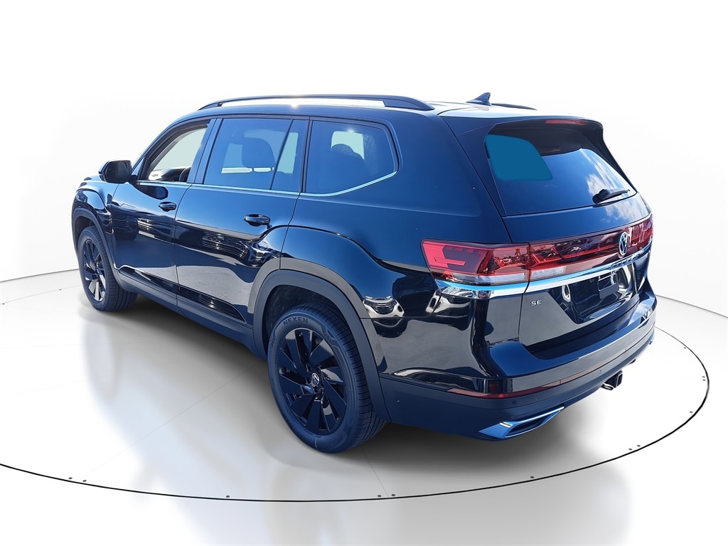 New 2026 Volkswagen Atlas 2.0T SE w/Technology SUV