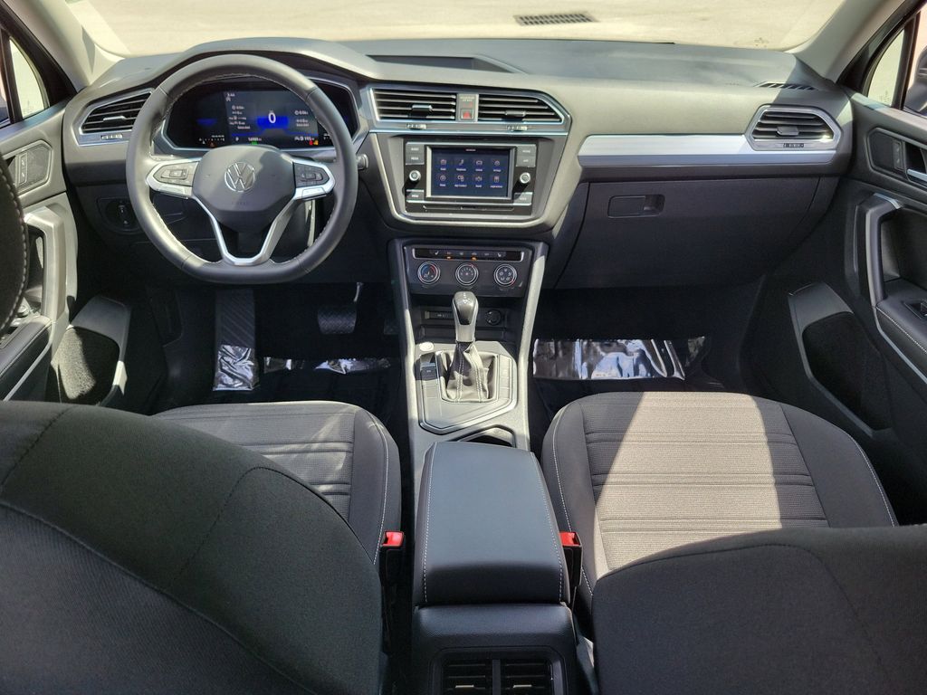 2023 Volkswagen Tiguan S - Photo 14