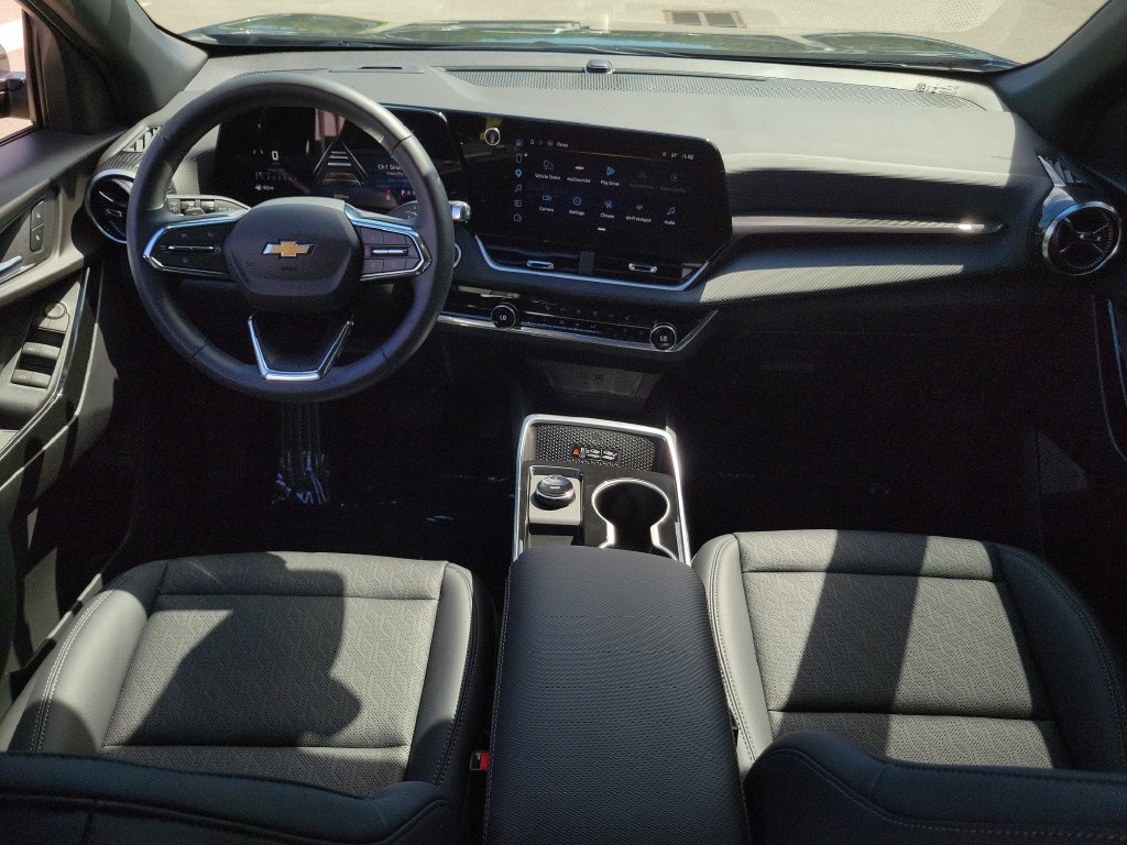 2027 Chevrolet Equinox LT - Photo 15