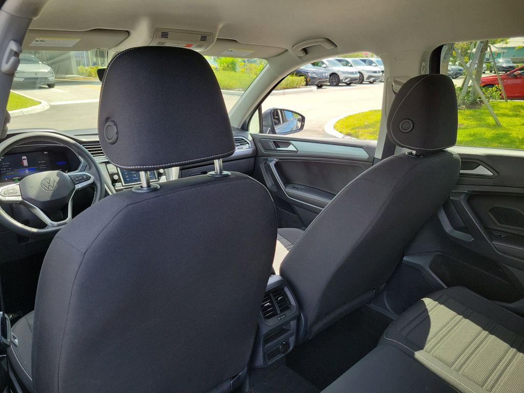 2023 Volkswagen Tiguan S - Photo 12
