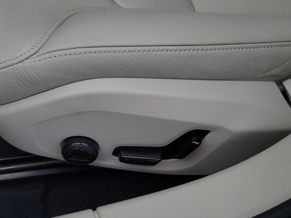 2024 Volvo S60 Plus - Photo 21