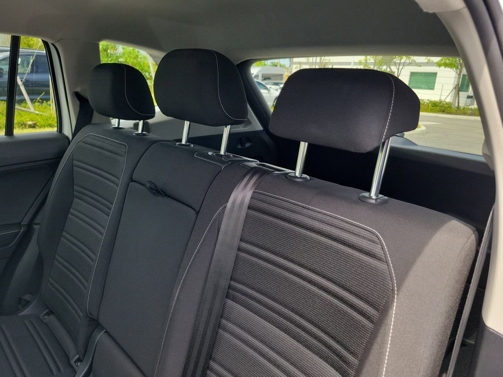 2023 Volkswagen Tiguan S - Photo 10