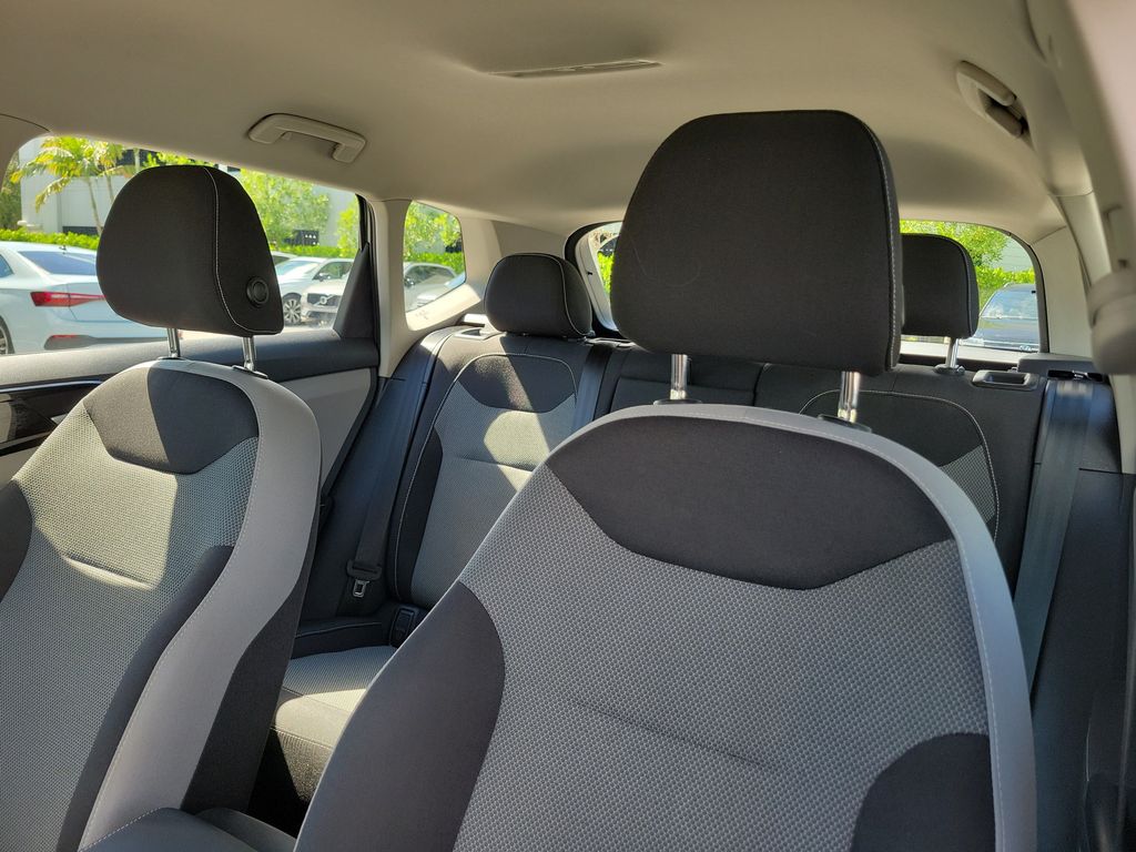 2024 Volkswagen Taos S - Photo 20