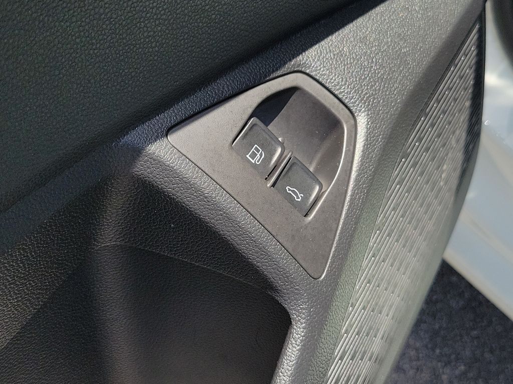 2023 Volkswagen Jetta Sport - Photo 17