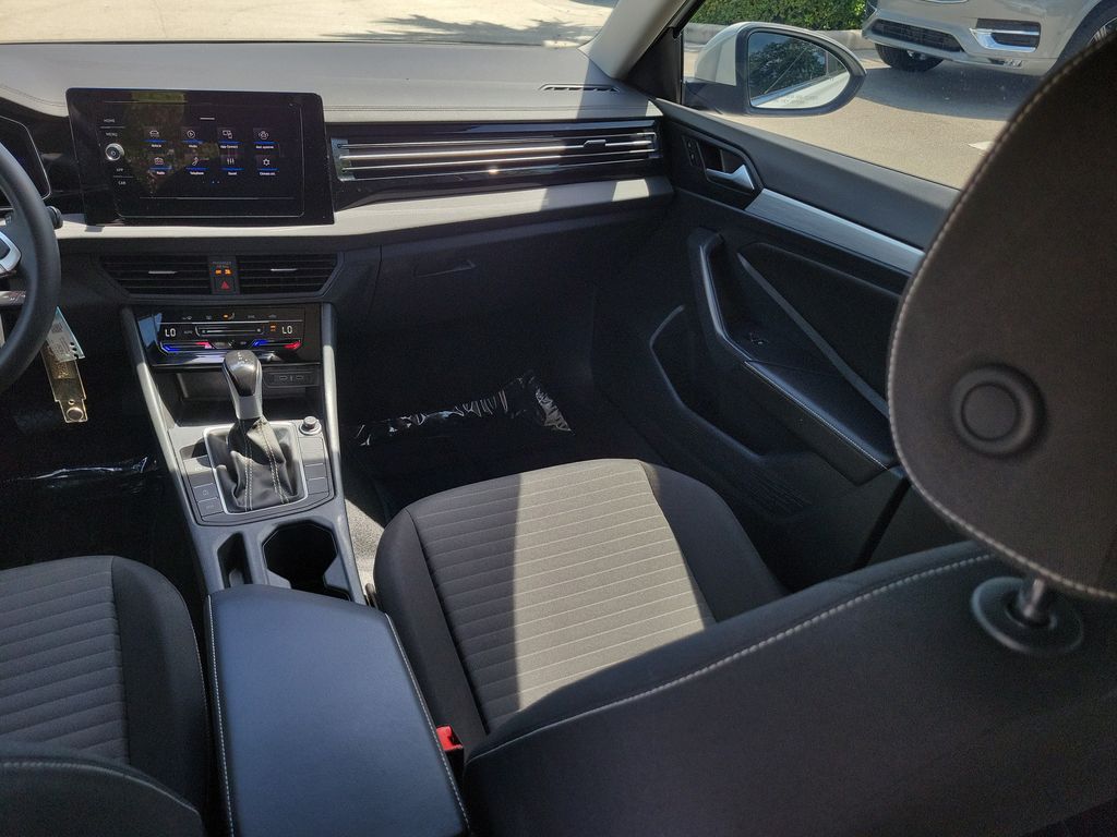 2025 Volkswagen Jetta S - Photo 13