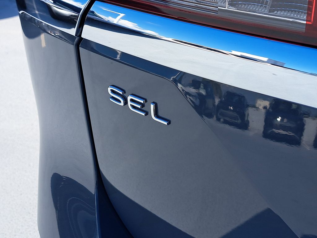 2025 Volkswagen Atlas SEL Premium R-Line - Photo 6
