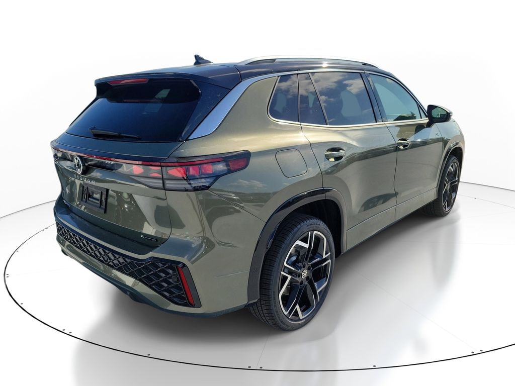 New 2026 Volkswagen Tiguan 2.0T SEL R-Line Turbo SUV
