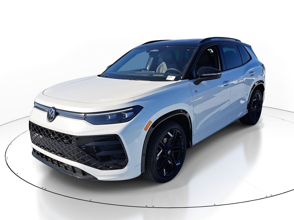 New 2026 Volkswagen Tiguan 2.0T SE R-Line Black SUV