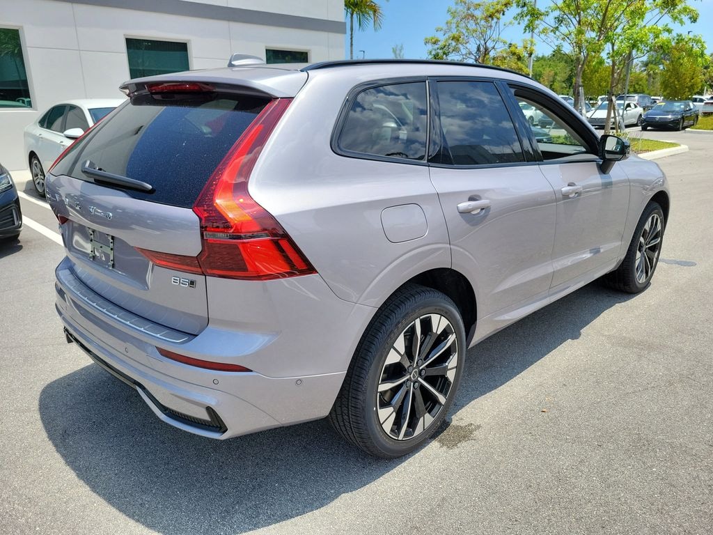 New 2026 Volvo XC60 B5 Plus SUV