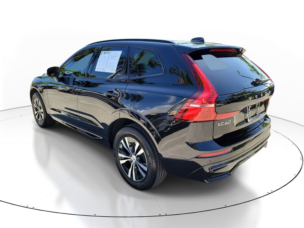 2024 Volvo XC60 Core - Photo 3