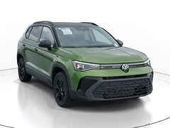 2025 Volkswagen Taos 1.5T SE Black SUV
