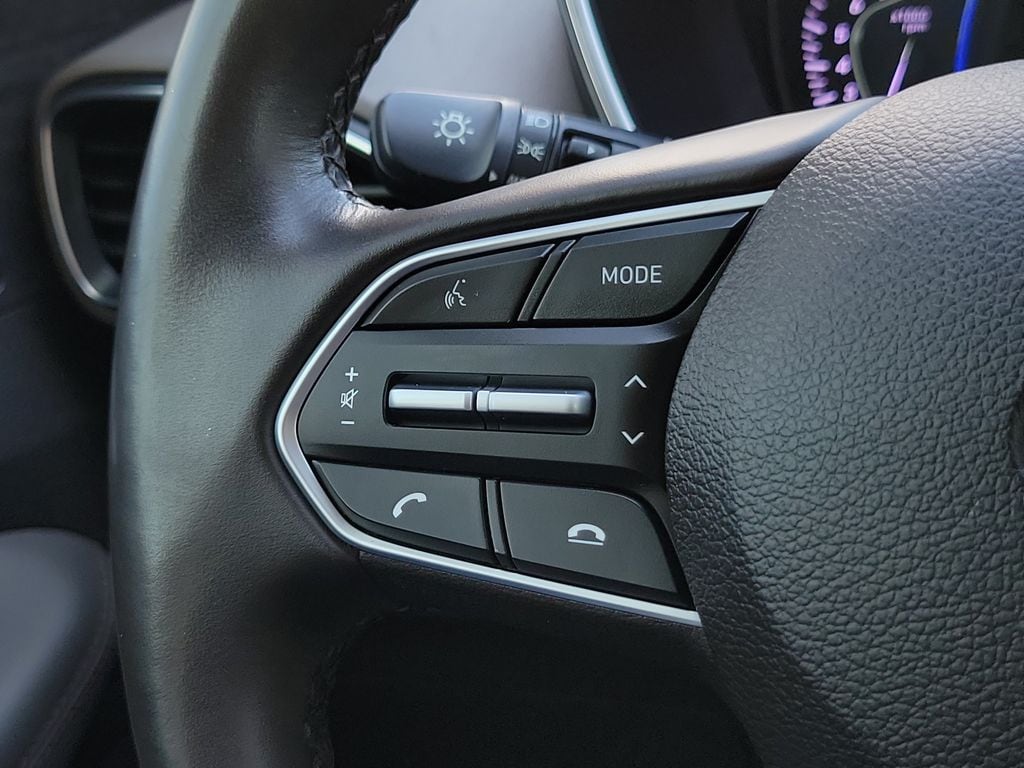 2020 Hyundai Santa Fe Limited - Photo 22