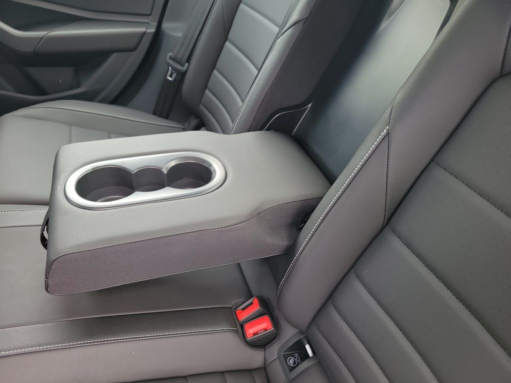 2023 Volkswagen Jetta SE - Photo 12
