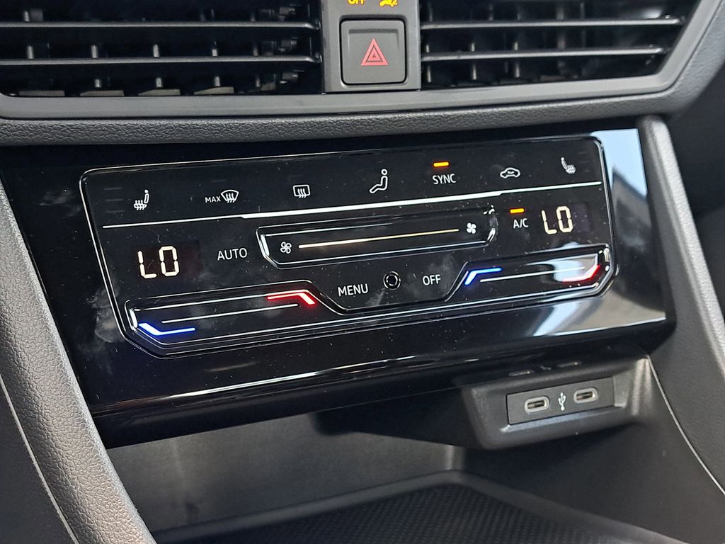 2026 Volkswagen Jetta Sport - Photo 29