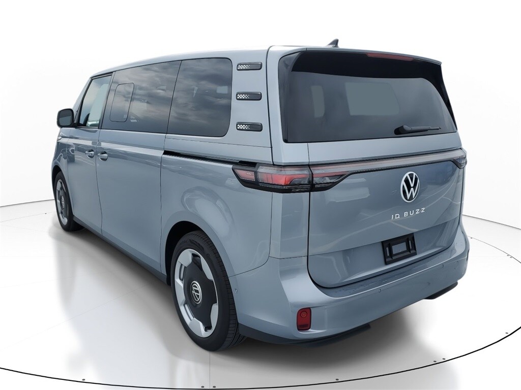 New 2025 Volkswagen ID. Buzz Pro S Van Passenger Van