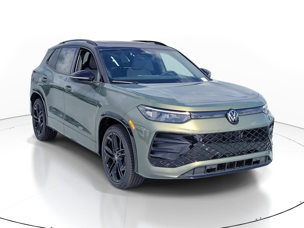 New 2026 Volkswagen Tiguan 2.0T SE R-Line Black SUV