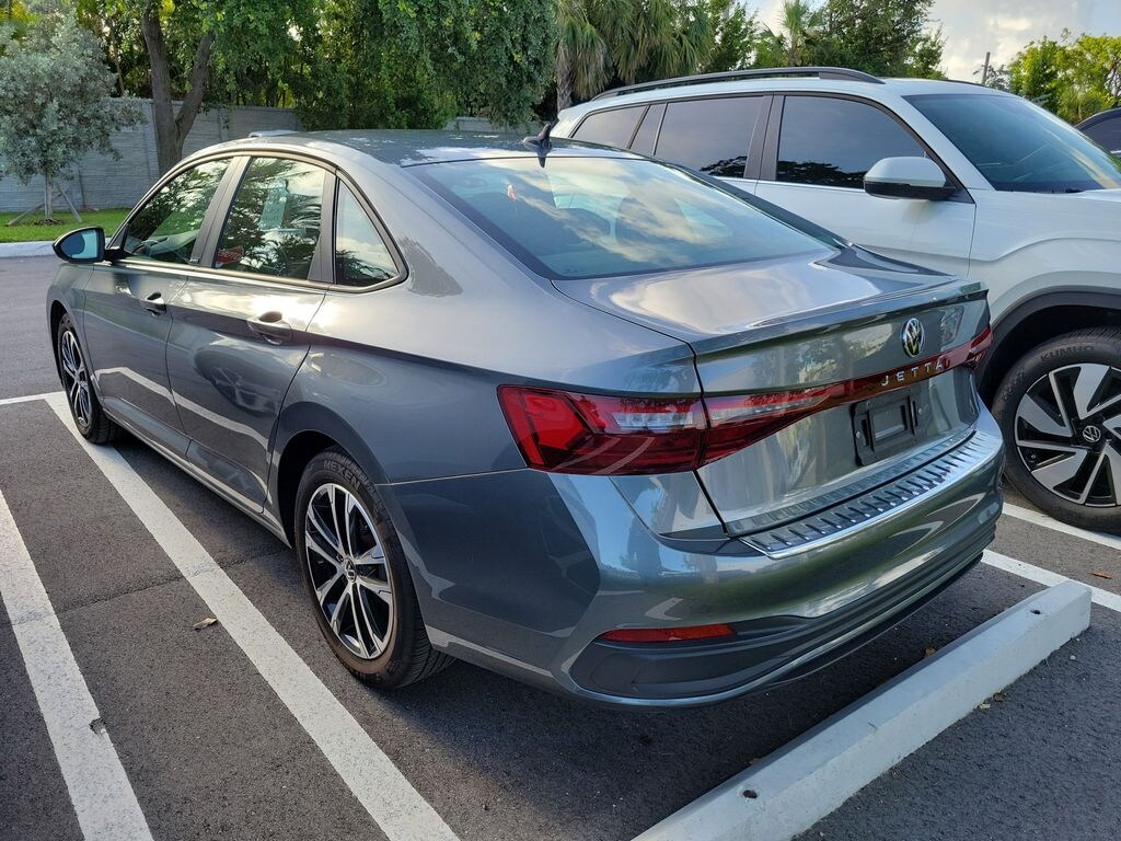 Certified 2025 Volkswagen Jetta 1.5T Sport Sedan