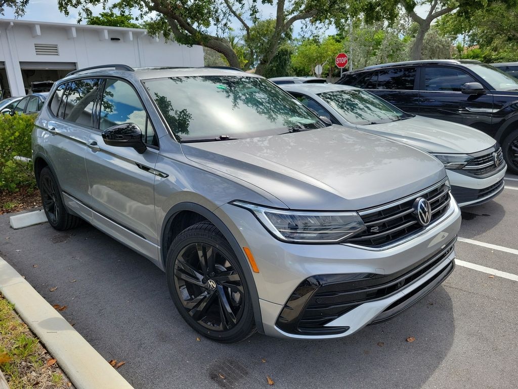 Certified 2023 Volkswagen Tiguan 2.0T SE R-Line Black SUV