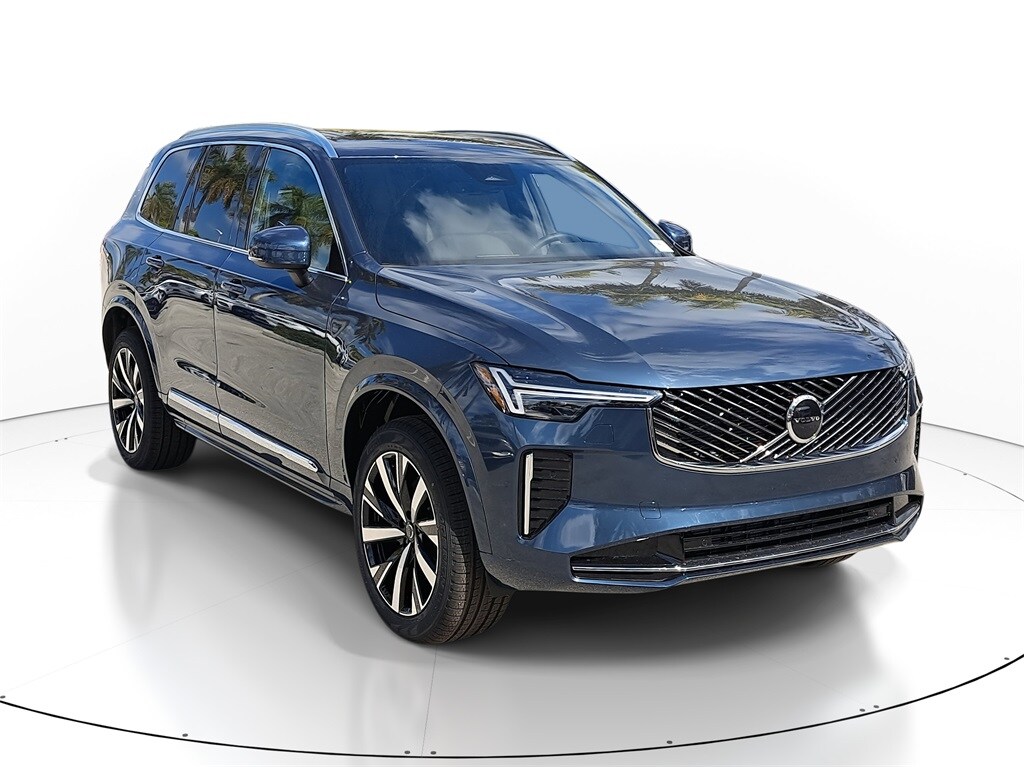 New 2026 Volvo XC90 B6 Core SUV