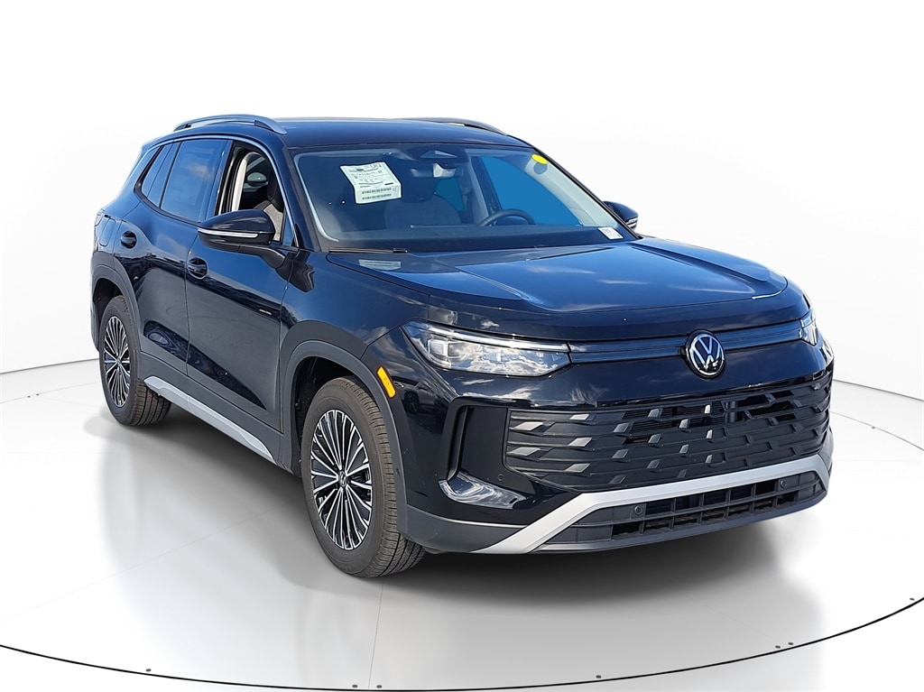 2026 Volkswagen Tiguan S's photo