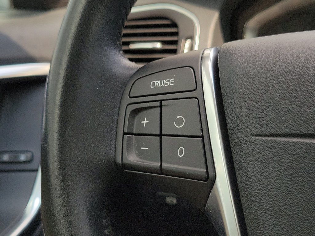 2017 Volvo S60 T5 Inscription - Photo 23