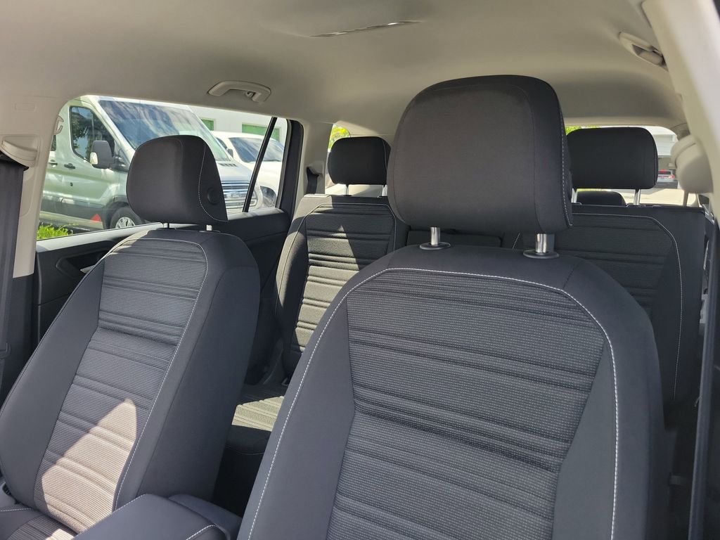 2023 Volkswagen Tiguan S - Photo 19