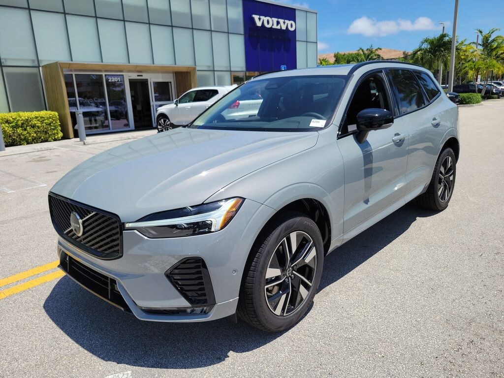 New 2026 Volvo XC60 B5 Plus SUV