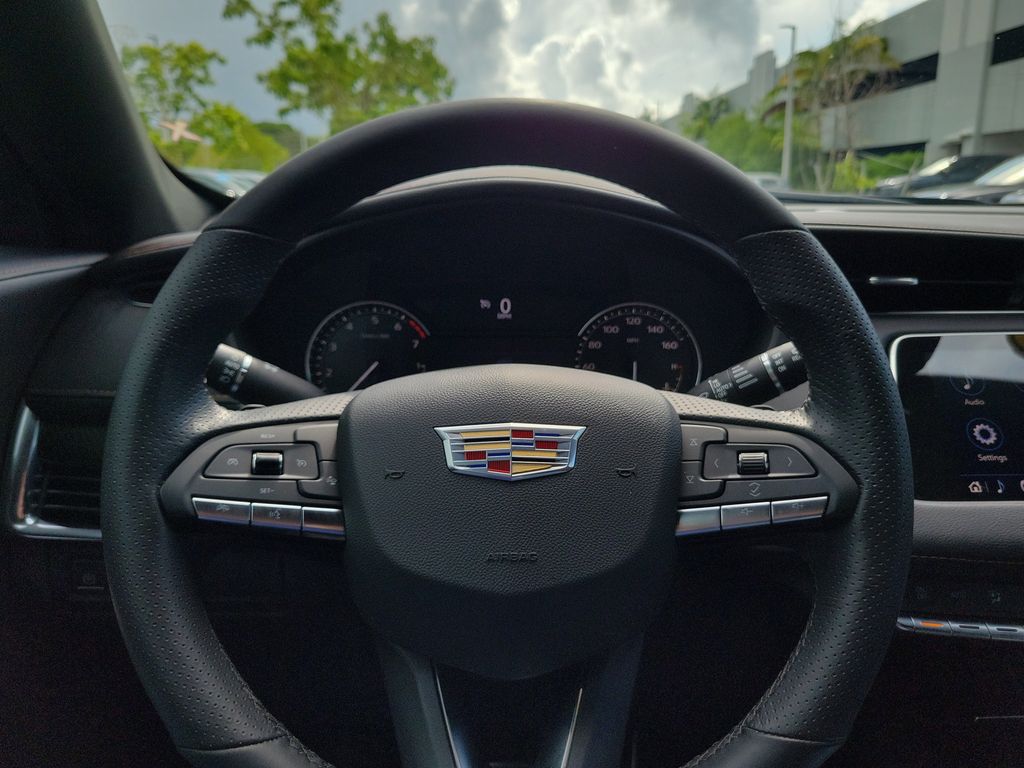 2022 Cadillac XT4 Sport - Photo 23