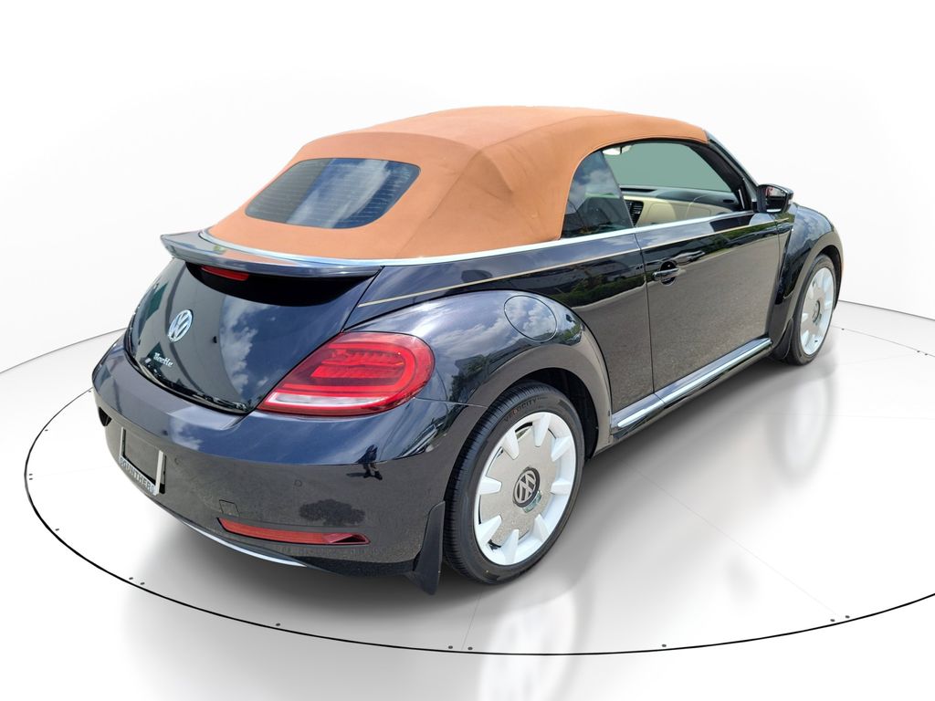 2019 Volkswagen Beetle SE - Photo 4