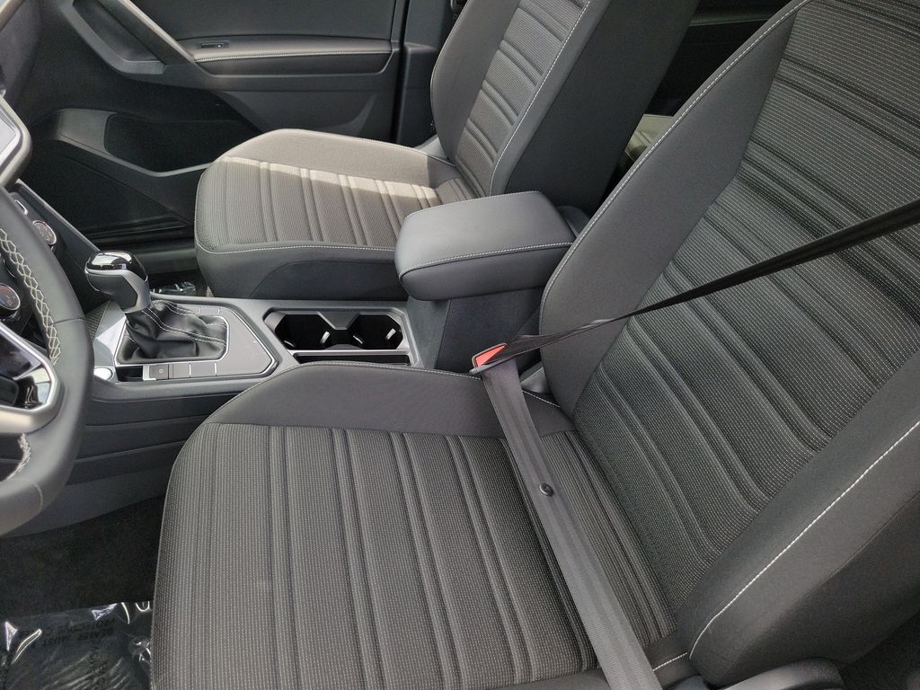 2024 Volkswagen Tiguan S - Photo 21