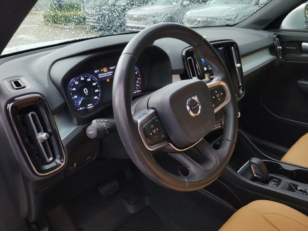 2019 Volvo XC40 Momentum - Photo 19