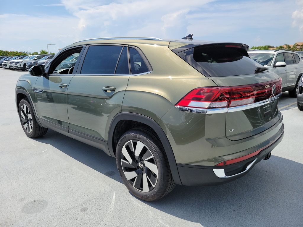 New 2025 Volkswagen Taos 1.5T S SUV