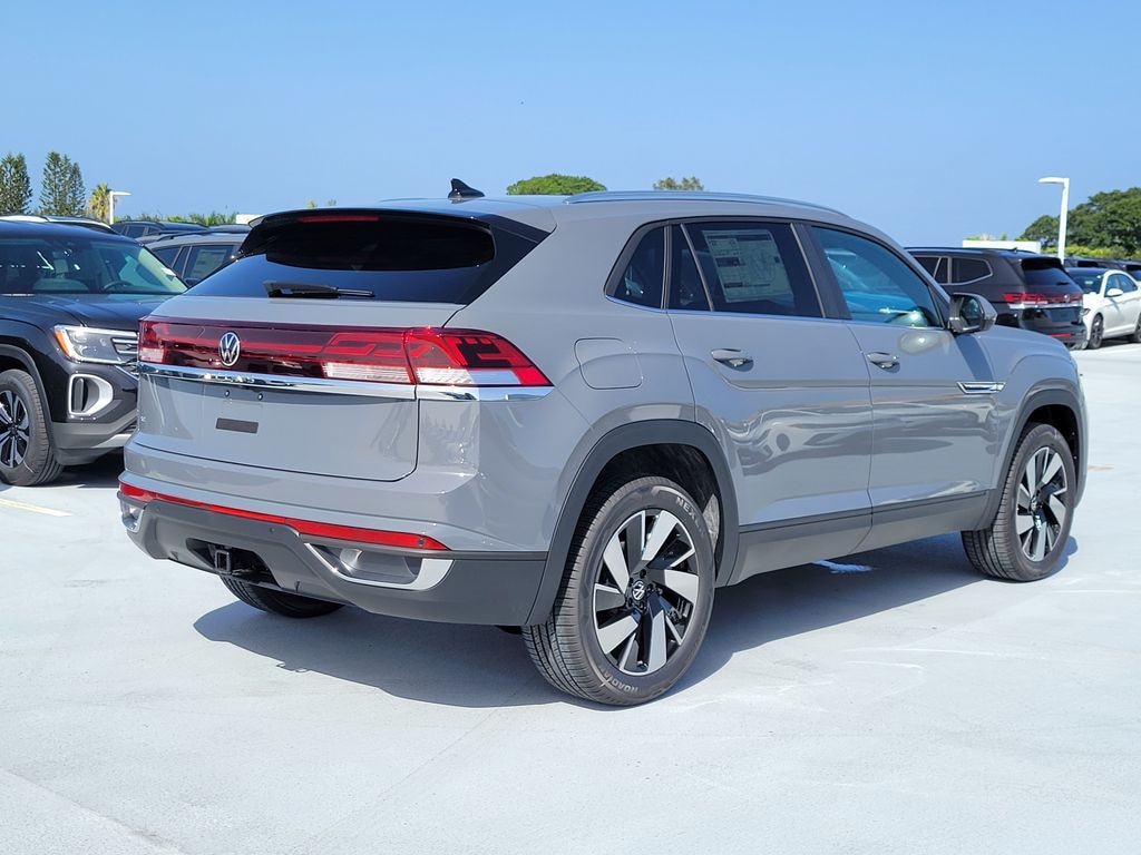 New 2026 Volkswagen Atlas Cross Sport SE w/Technology SUV