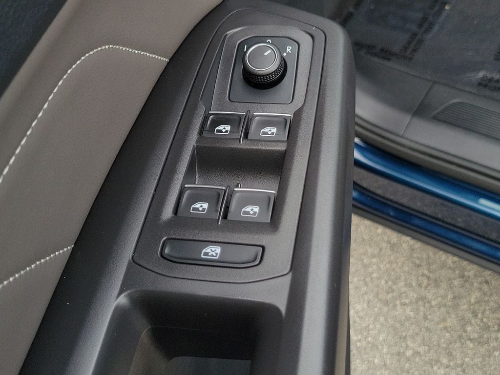 2022 Volkswagen Atlas Cross Sport SE - Photo 16