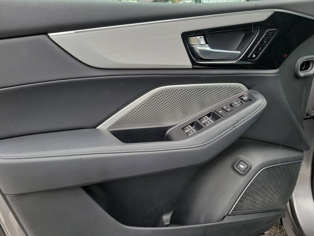 2023 Acura MDX Base - Photo 17