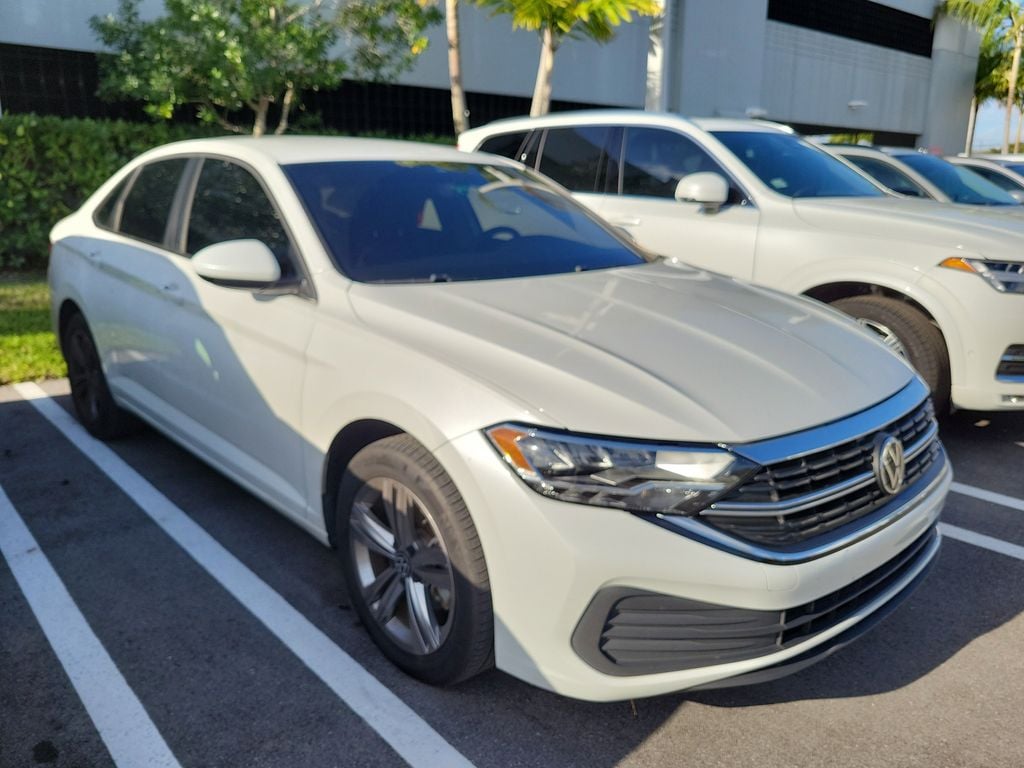 2023 Volkswagen Jetta SE